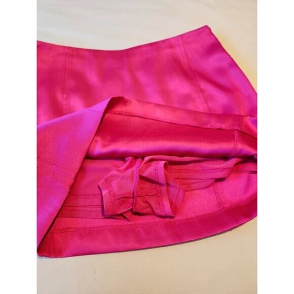 Hot Pink Satin Mini Skirt Women's Size 8 H&M NWT - Picture 5 of 9